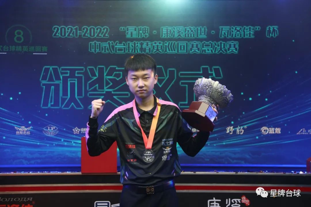 与阿联酋航