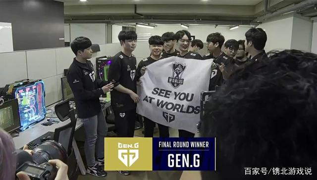 他在球场上 他在球场上